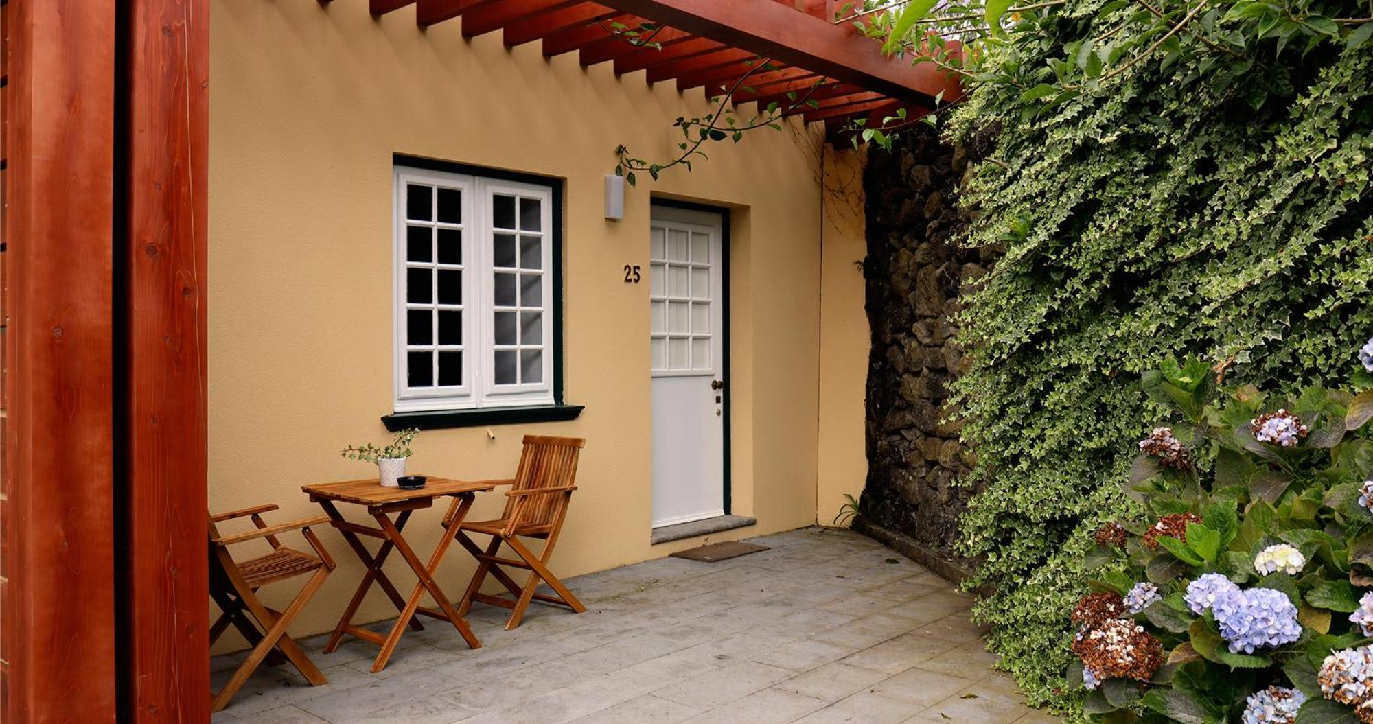 Quinta Da Nasce Agua Aparthotel Angra do Heroísmo Екстериор снимка